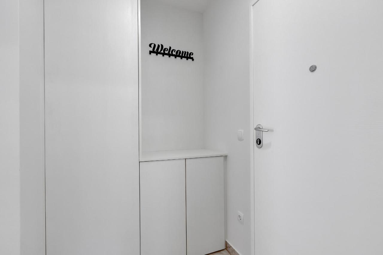 Apartment M&L Макарська Екстер'єр фото