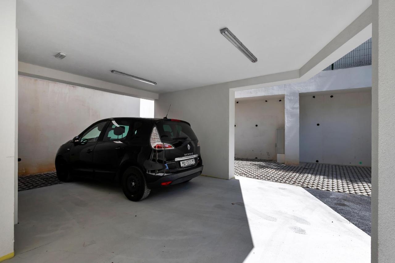 Apartment M&L Макарська Екстер'єр фото